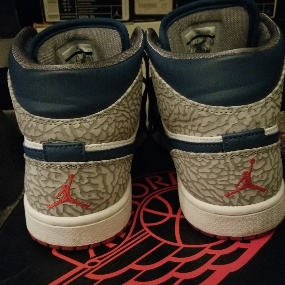 Air jordan 1s size 8.5